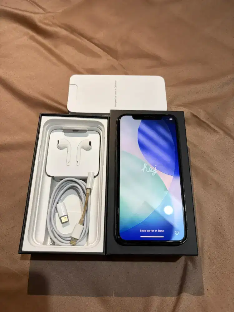 iphone 11 pro 64Gb black (IBOX)
