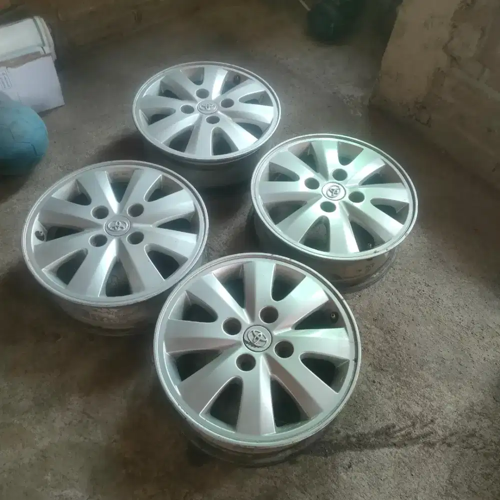 Velk Oem Avanza S R.15