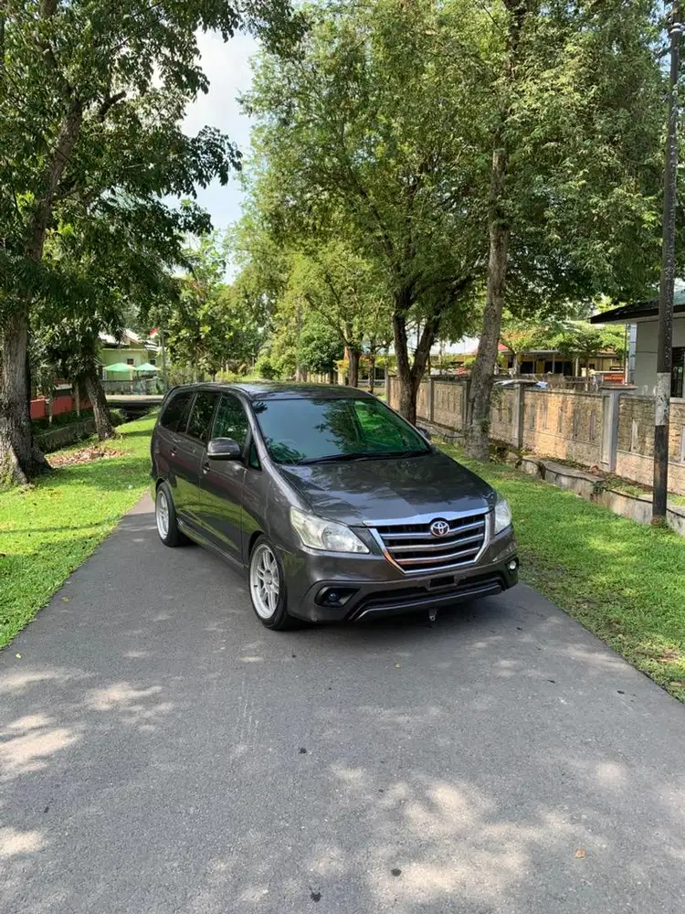 innova 2005 v matic diesel