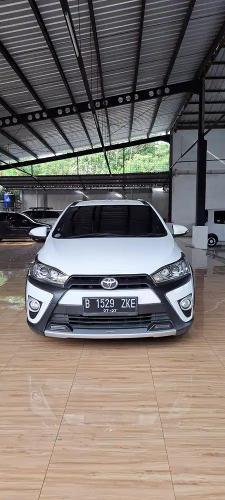 Yaris Heykers At 2017 Putih Tangan Pertama