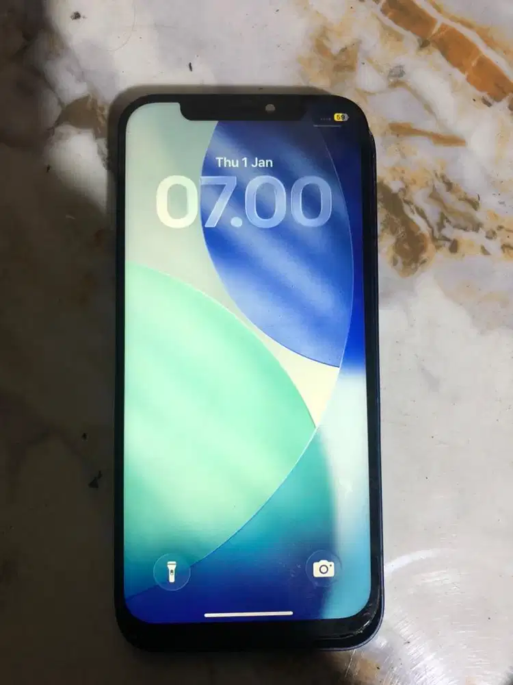 MESIN IPHONE 12 ( ICLOUD DAN PIN KOSONG)