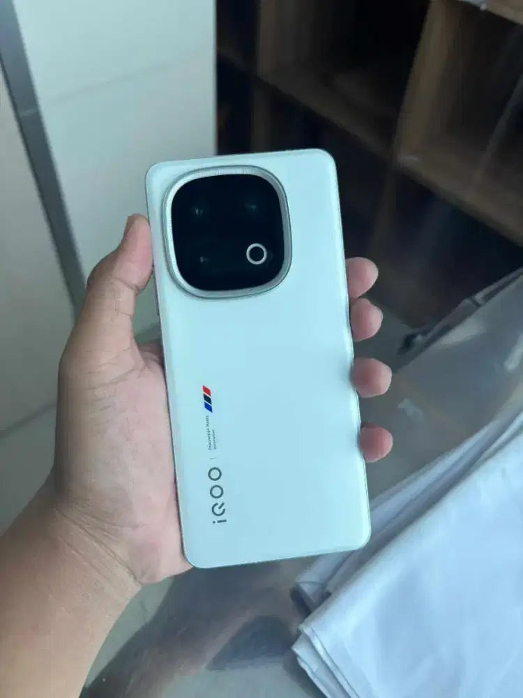 Iqoo 13 16/512gb banyak bonus