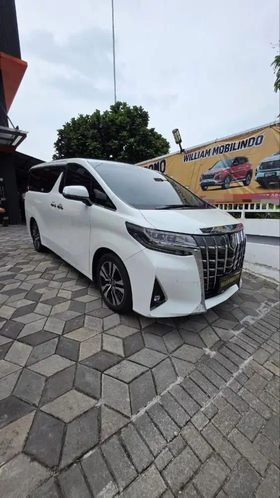 Alphard G 2.5 At 2021 Putih Istimewa