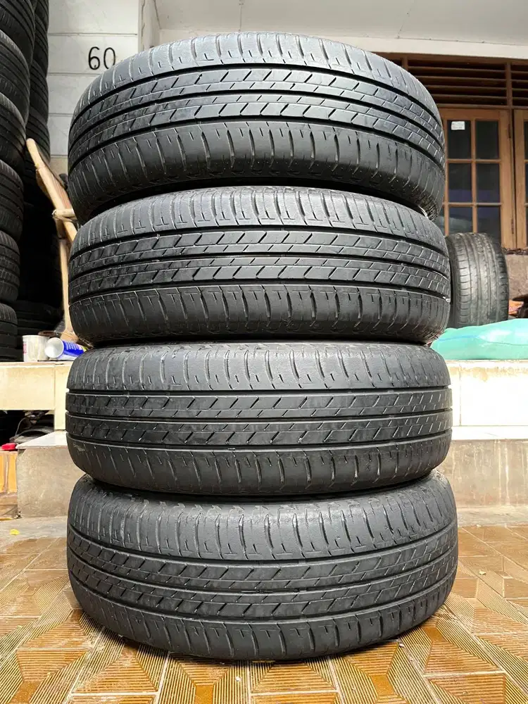 Ban Bridgestone Ecopia EP150 205 65 r16 4Pcs