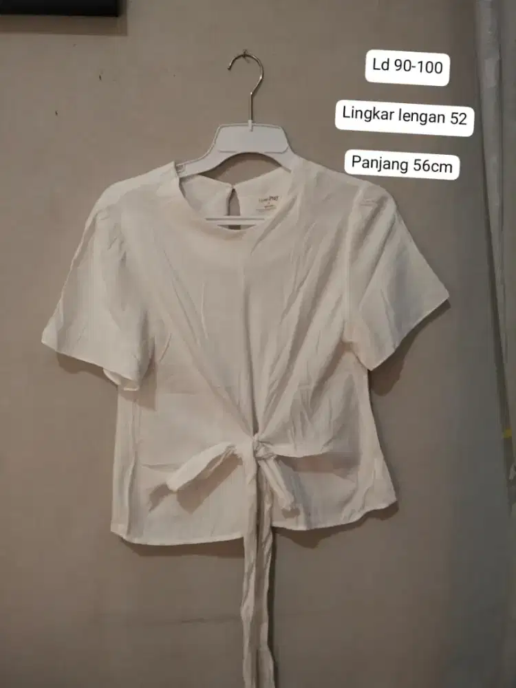 Kemeja putih bersih no minus