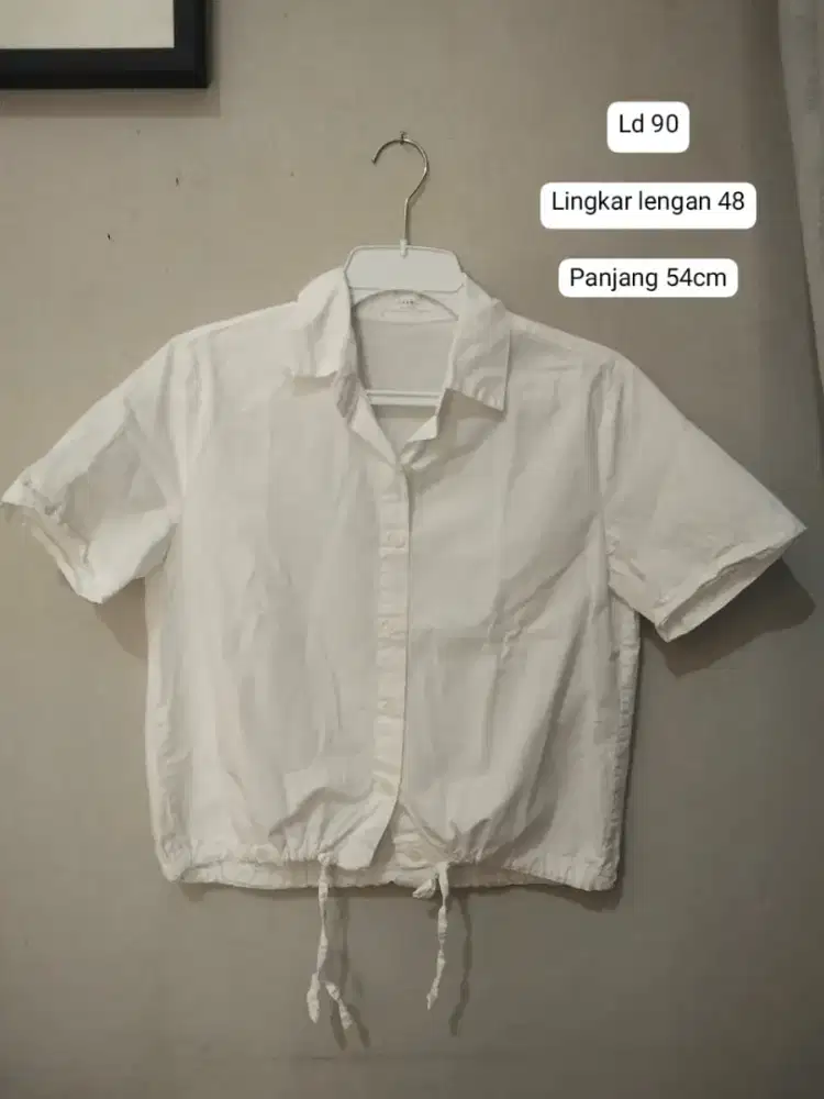 Kemeja putih bersih no minus