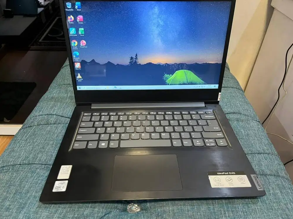 Lenovo Core i5 gen10 Ram 8 SSD mulus