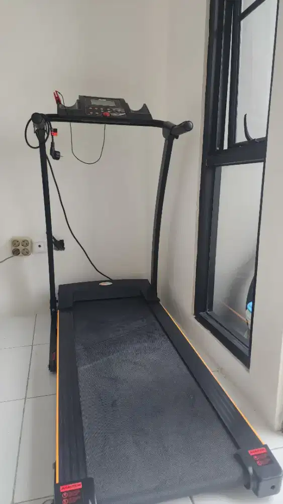 Rigel 2.0 Single Function Electric Treadmill OB-1065