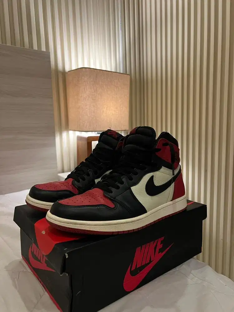 Air jordan 1 bredtoe size 44