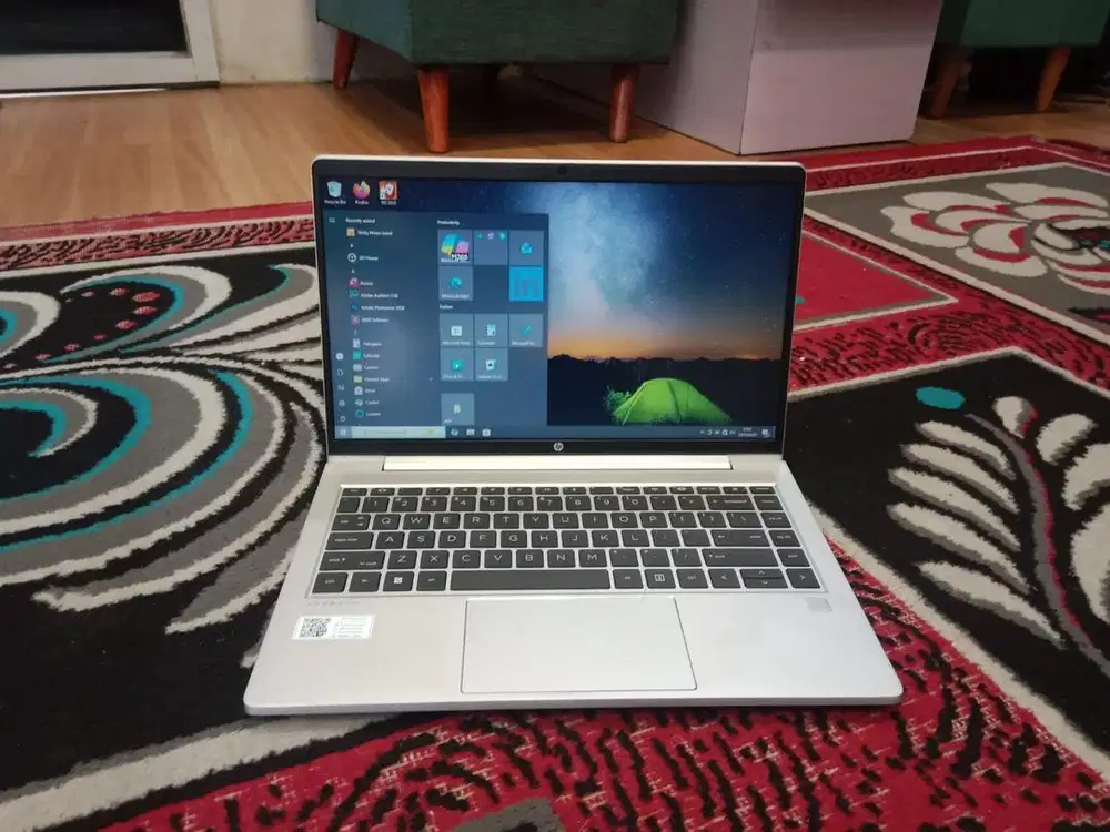 Laptop HP Ryzen 5-5600 Ram 16 SSD 512 mulus