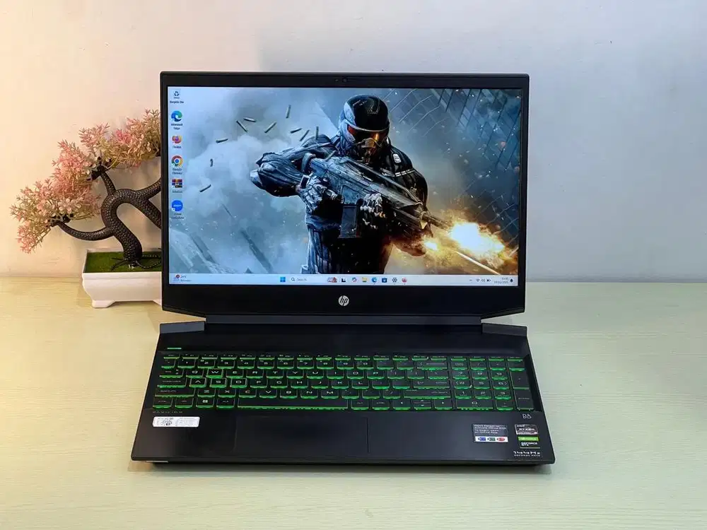 HP Pavilion Gaminh 15-ec2047AX AMD Ryzen 5-5600H RAM 16 GB SSD 512 GB