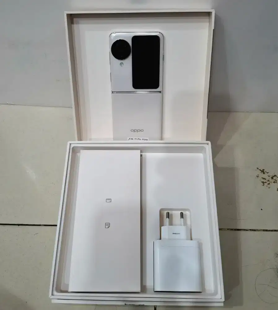 OPPO FIND N3 FLIP 12/256gb, Fullset ori Like new