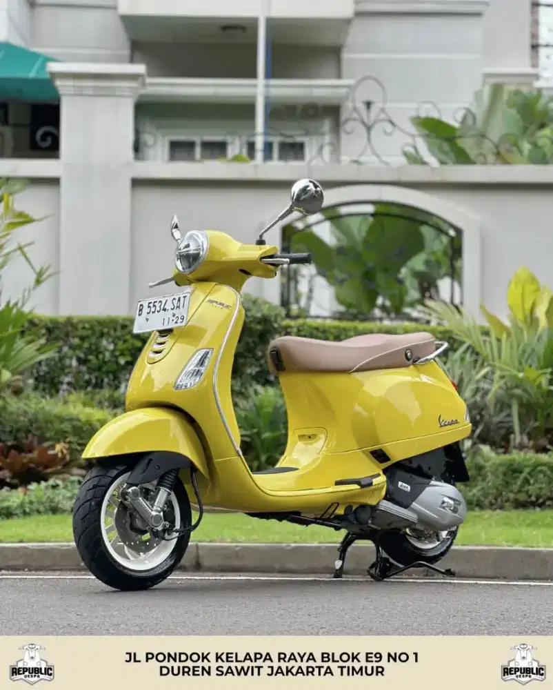 DIJUAL CEPAT PIAGGIO VESPA LX 125 IGET LED TH 2024 PERFECT CONDITION