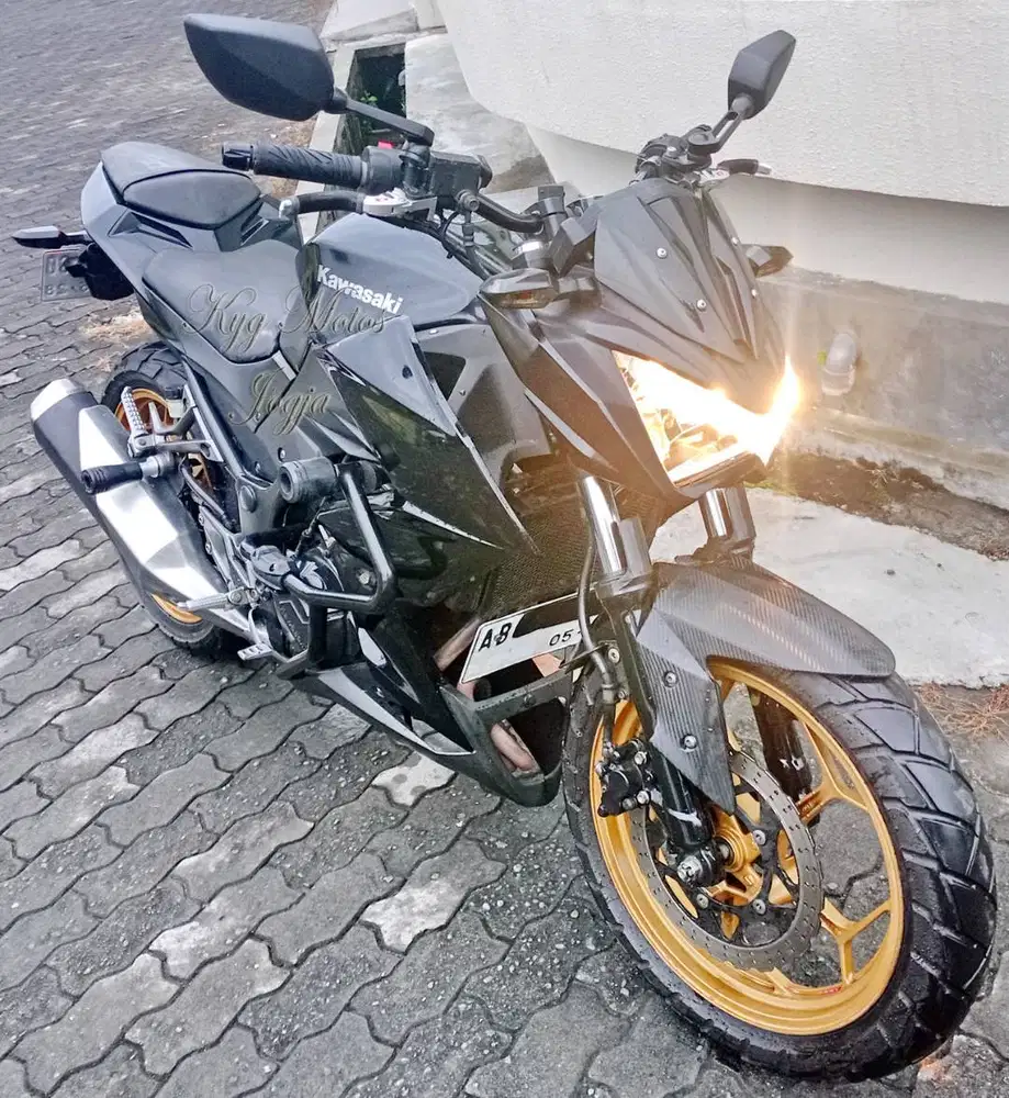 Kawasaki Z250 Ninja 250 Type Z Hitam 2013 AB Kota Jogja Pajak Panjang