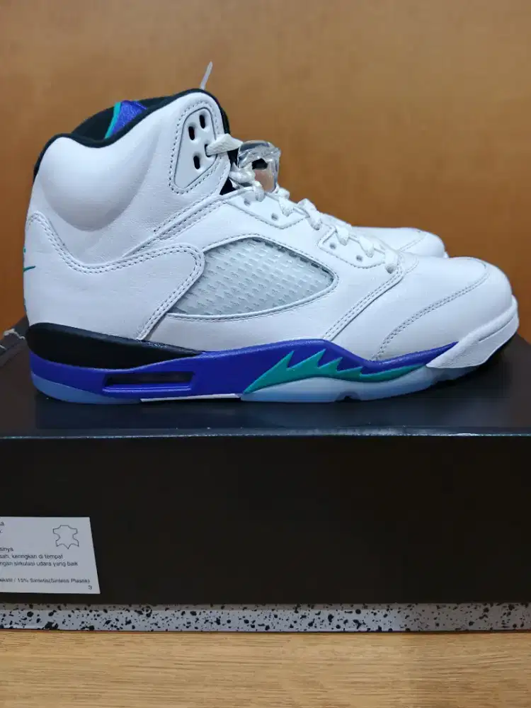 Air Jordan 5 Retro OG Grape Ice