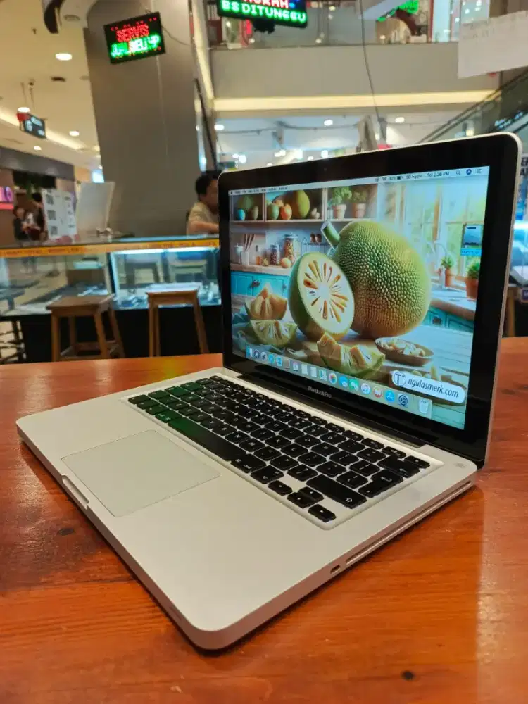 Macbook Pro 13 inch 2011 i5 Ram 4GB SSD 128GB