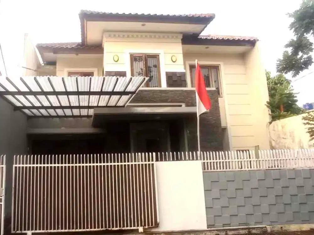 Dijual Rumah Luas 190, Siap Huni di Senayan, Bintaro Jaya, Tangerang Selatan
