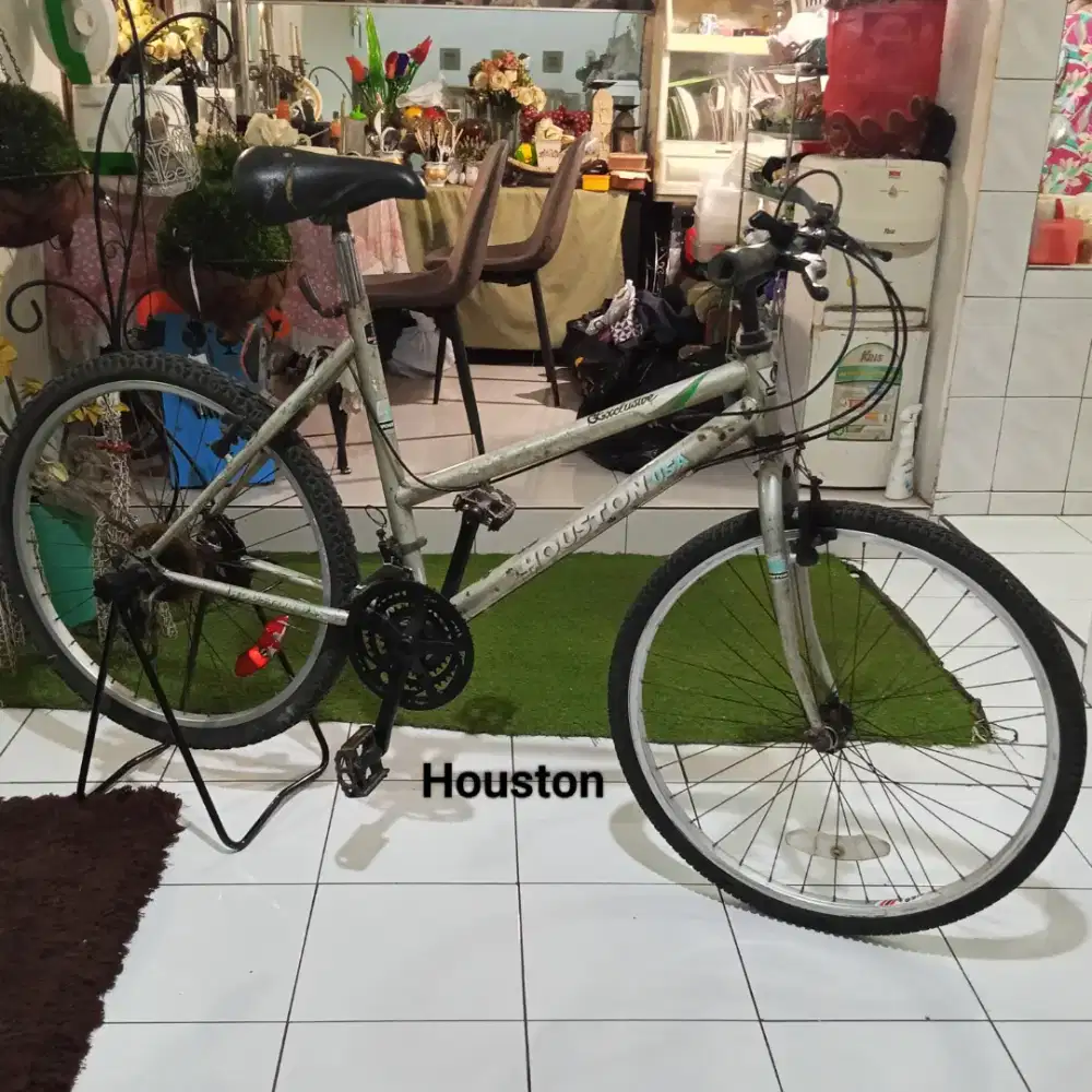 Sepeda MTB 26 Houston USA Original