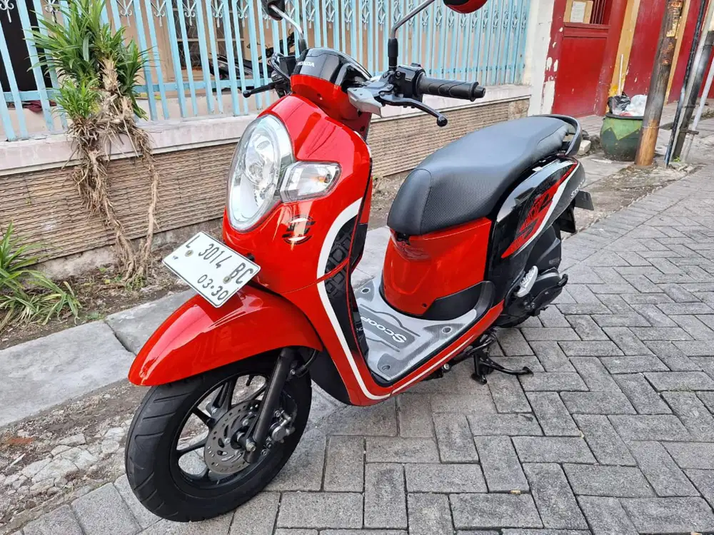 Jual cpt scoopy 2020 km 13 rb istimewa fup ori samsat ketintang