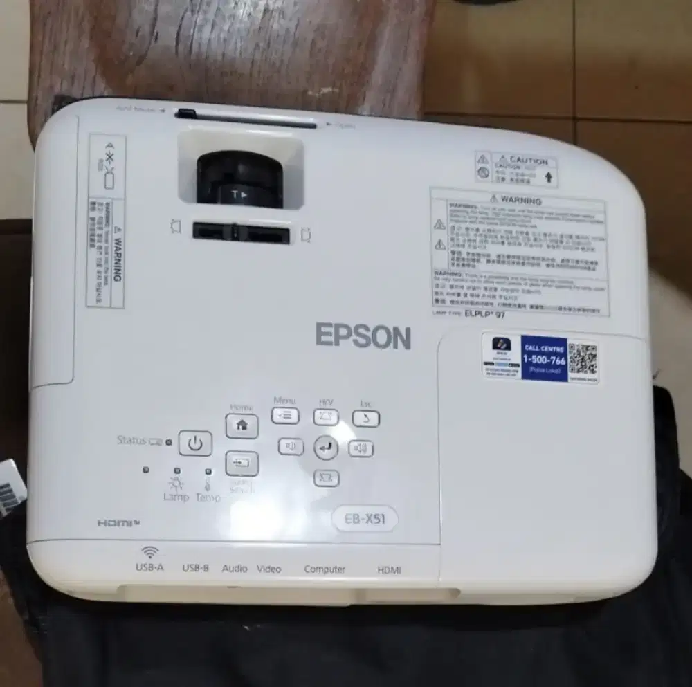 Epson EB-X51 XGA 3LCD Projector 3800 Lumens