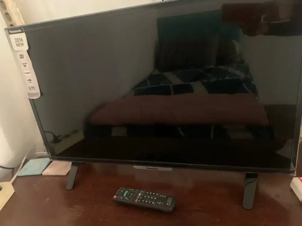 TV Panasaonic series D306