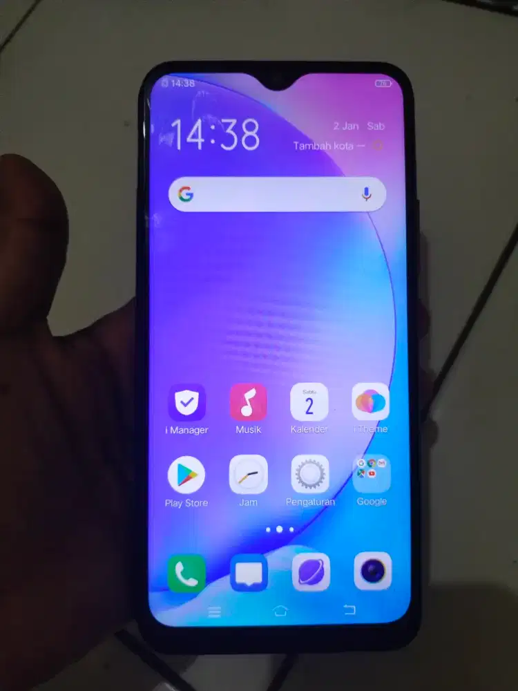 Vivo Y12   8/128  minus retak tp ga ngaruh sentuhan normal nokendala