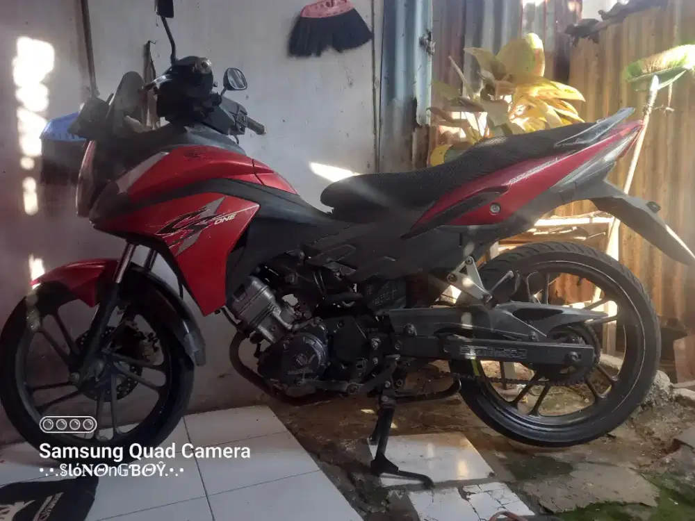 Honda cs1 2009 ss komplit