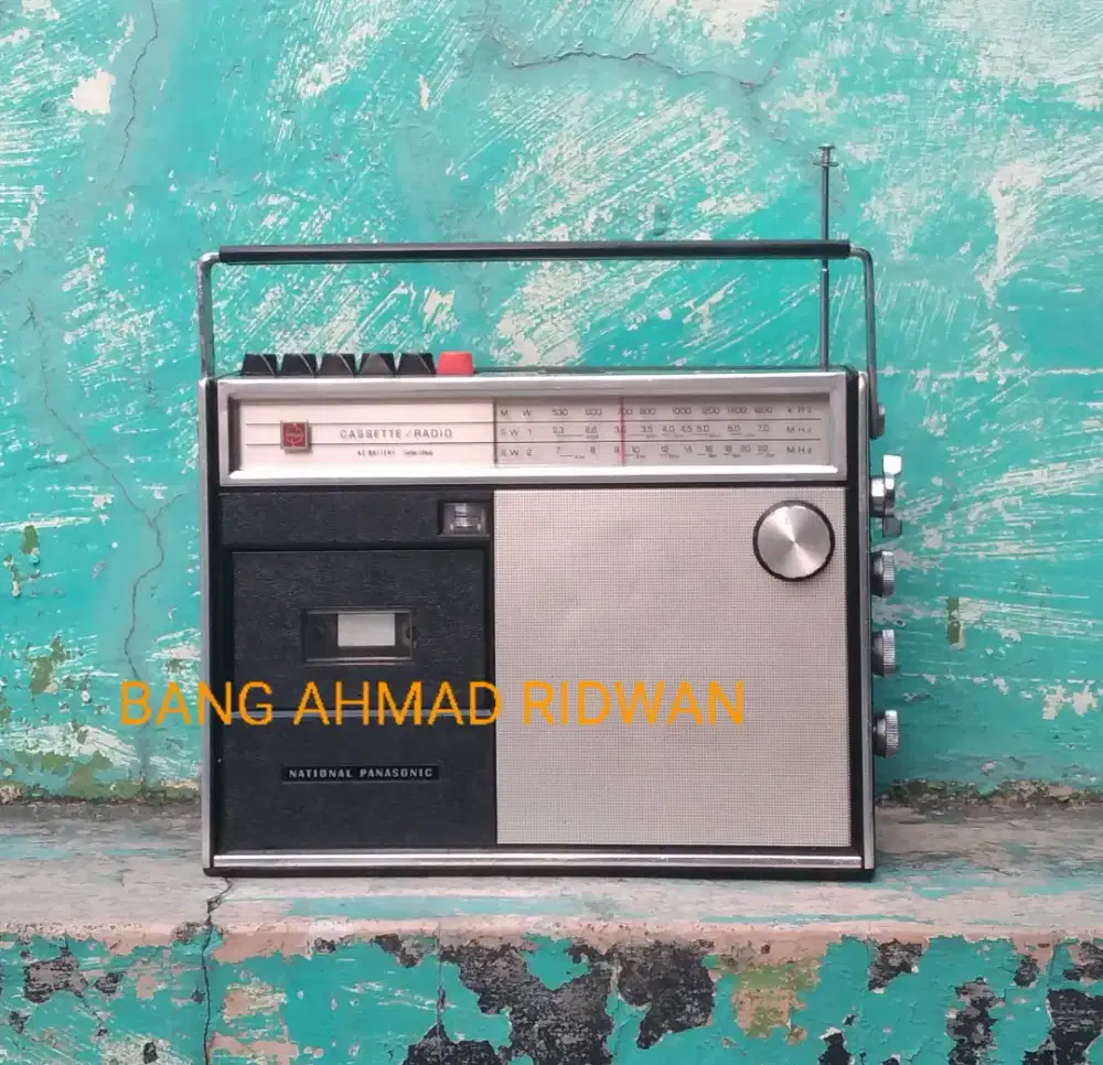 National Panasonic radio MW AM SW tape kaset pita antik jadul kuno tua