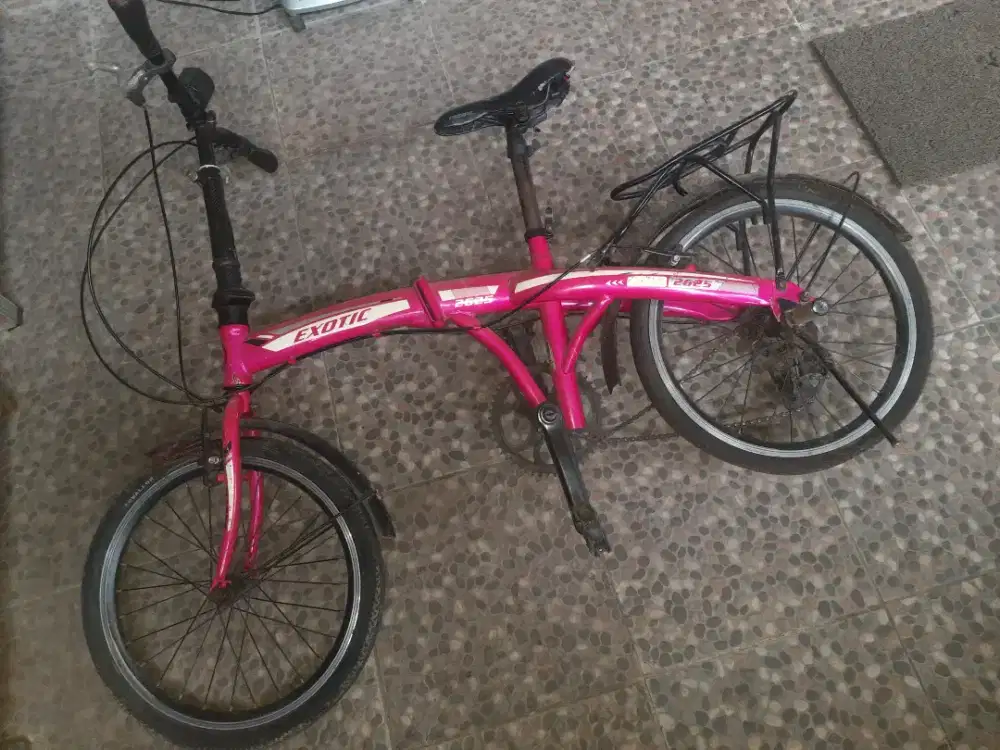 Sepeda Lipat Genio Pink Dewasa