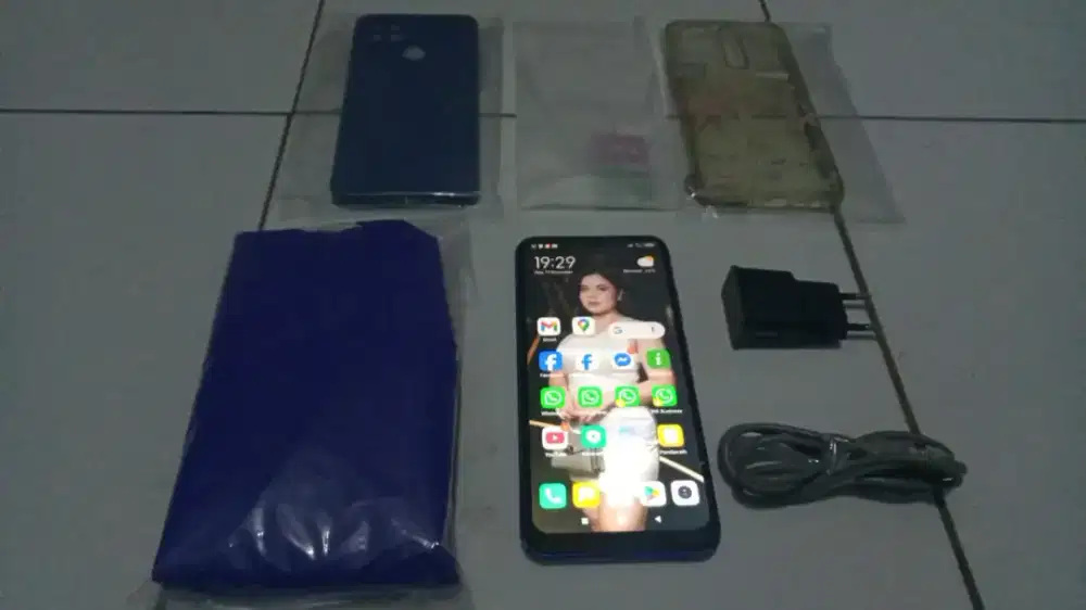 Redmi 9c ( 2022 )
Ram 3gb Rom 32gb
Blue Edition
Kel : ( Hape