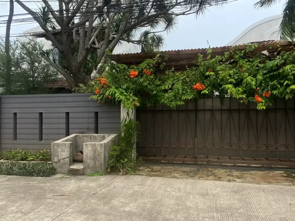 Dijual Rumah Mewah Siap Huni di Arteri Pondok Indah