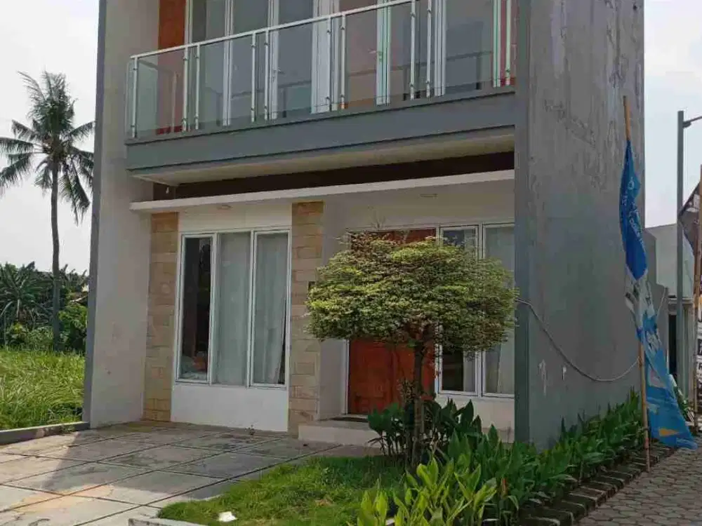 THE ROYAL PREMIERE NEMPEL JAKARTA