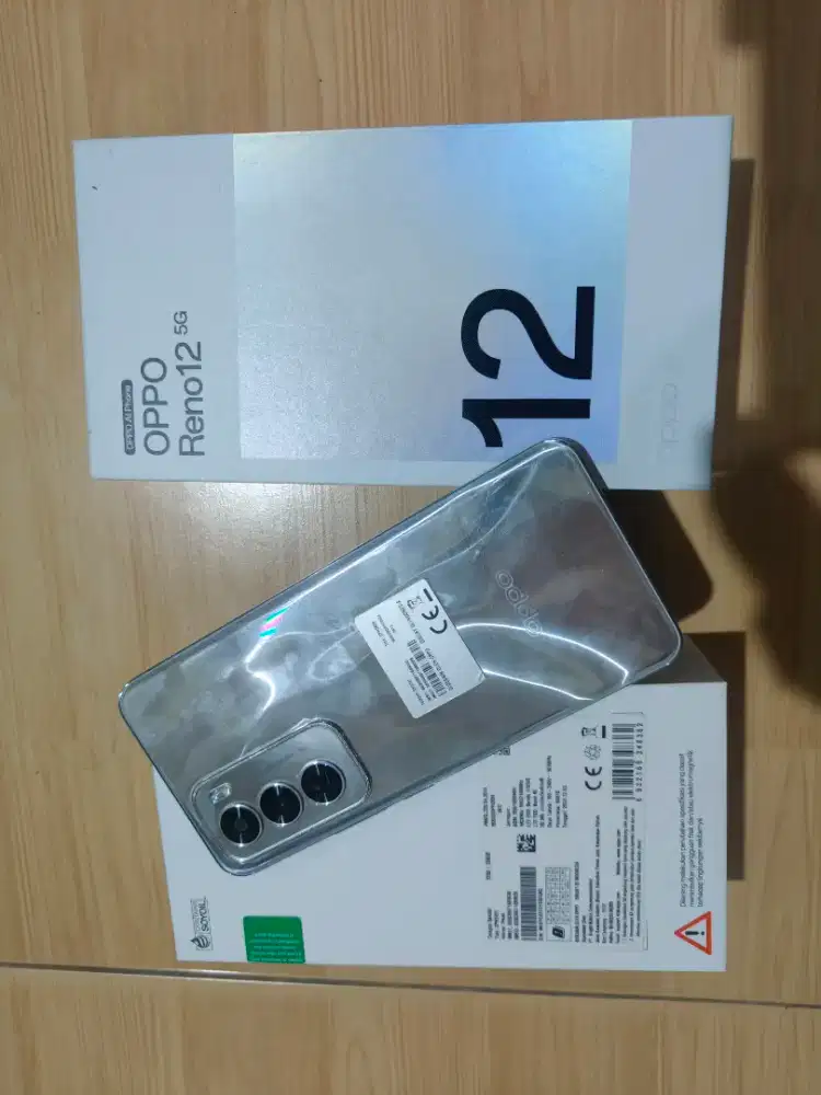 Oppo Reno 12 5g ram 12+12/256gb fulset