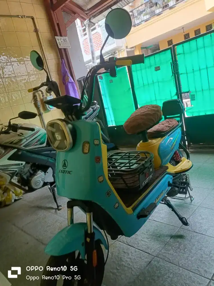 DIJUAL SEPEDA LISTRIK MERK EXOTIC TYPE REVOLVE PASIFIC