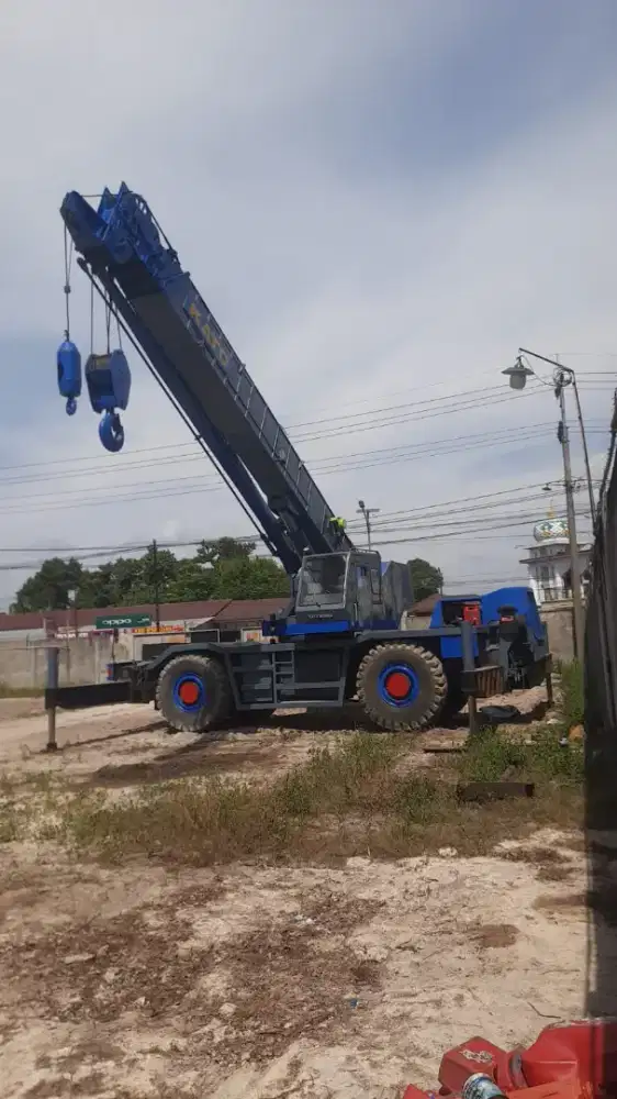 Raughterain crane kato KR500 tahun 2014