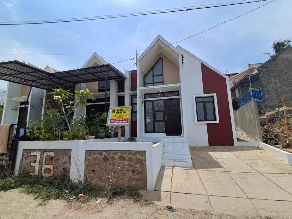 Rumah Hook Murah Pinggir Jalan Tanah Luas Ujung Berung