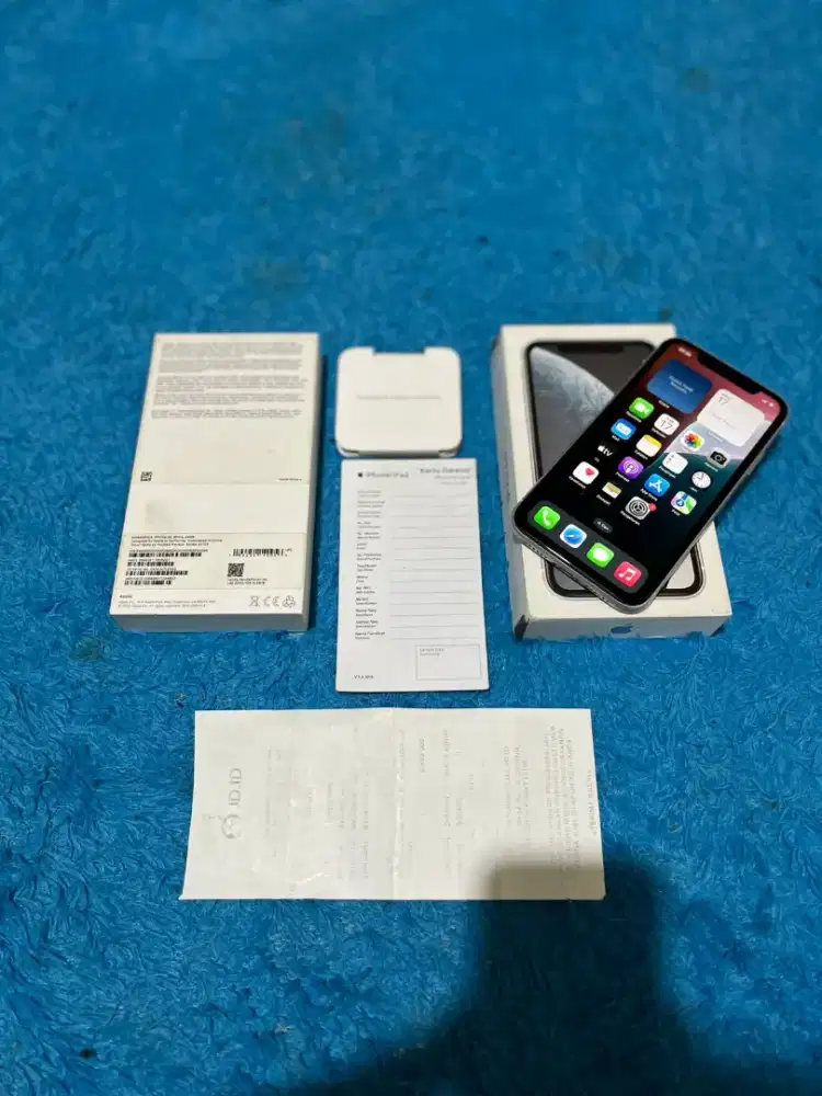 iPhone XR 64 gb resmi ibox