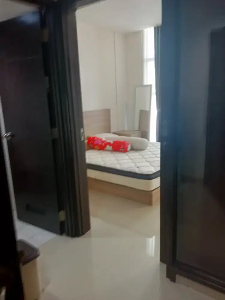 Disewakan apartemen murah dan bagus pinggir jalan raya kebayoran lama