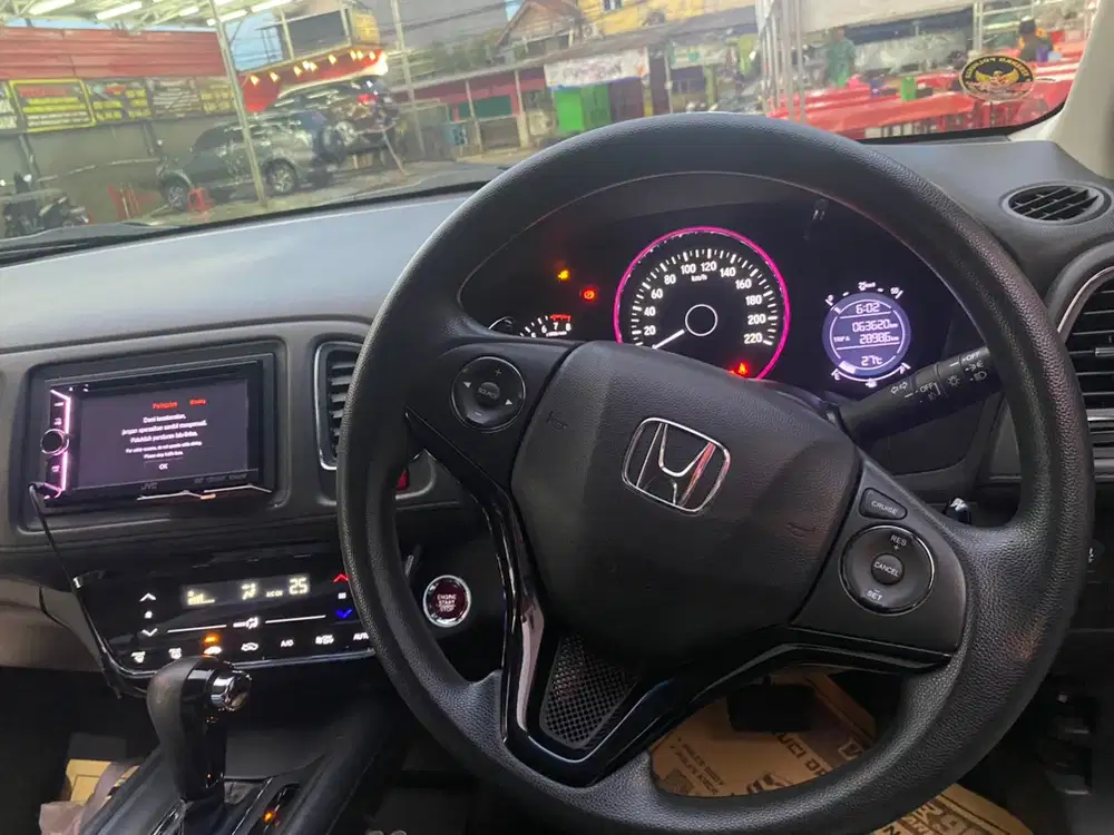 Honda HR-V 2015 Bensin