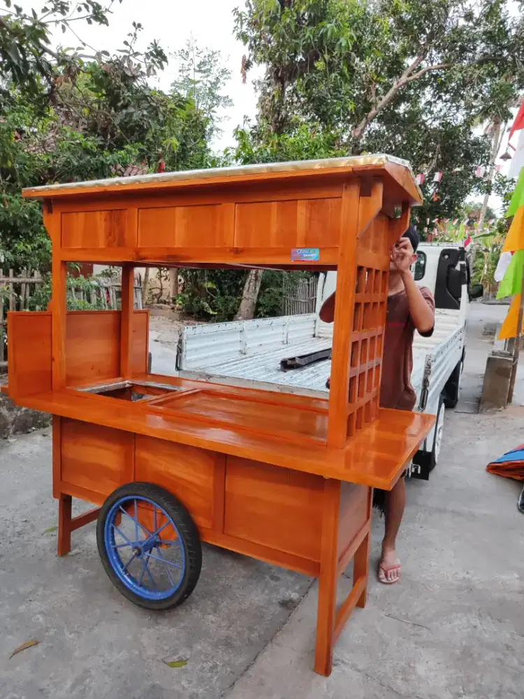 Sedia Gerobak Angkringan, Bakso Mie Ayam, Bubur, Sate, Soto, Pecel dll