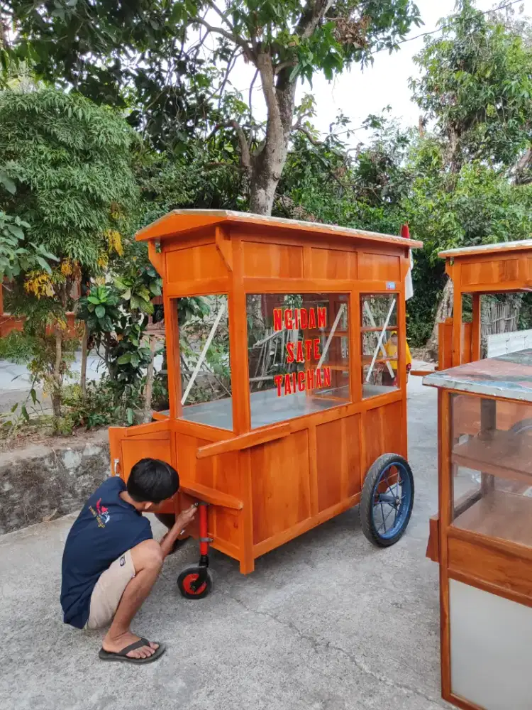 Sedia Gerobak Angkringan, Bakso Mie Ayam, Bubur, Sate, Soto, Pecel dll