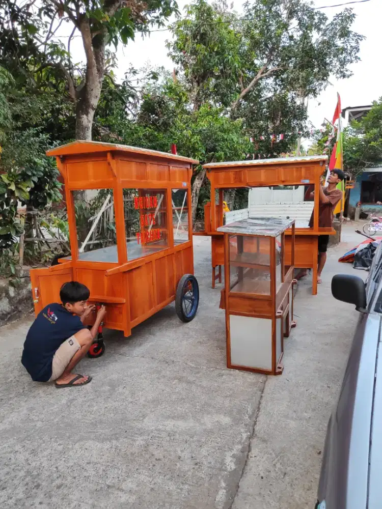 Sedia Gerobak Angkringan, Bakso Mie Ayam, Bubur, Sate, Soto, Pecel dll