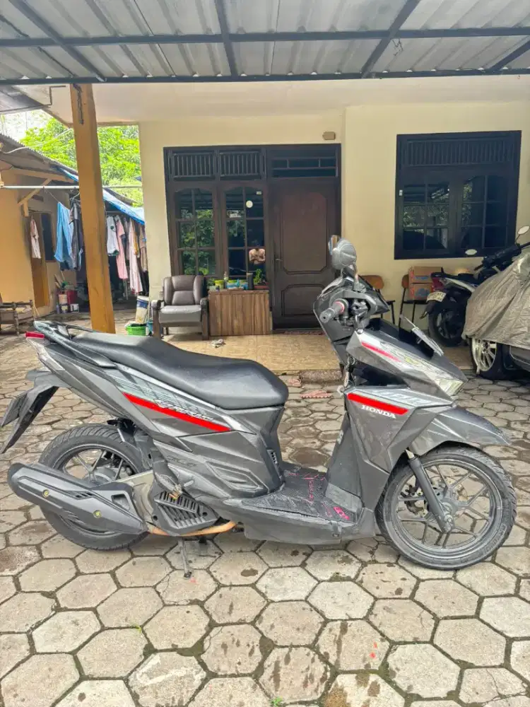 Honda Vario 125 2017 | Mesin Normal | Surat Lengkap Aktif