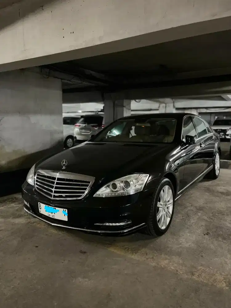 Mercedes-Benz S300 2010 AT Mewah & Nyaman Kondisi Terawat