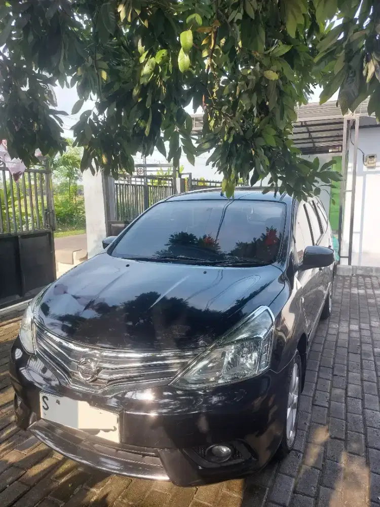 Nissan Grand Livina 1.5 XV