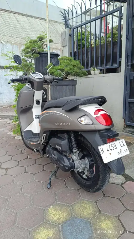 Scoopy energetic new 2025 plat H lengkap istimewa