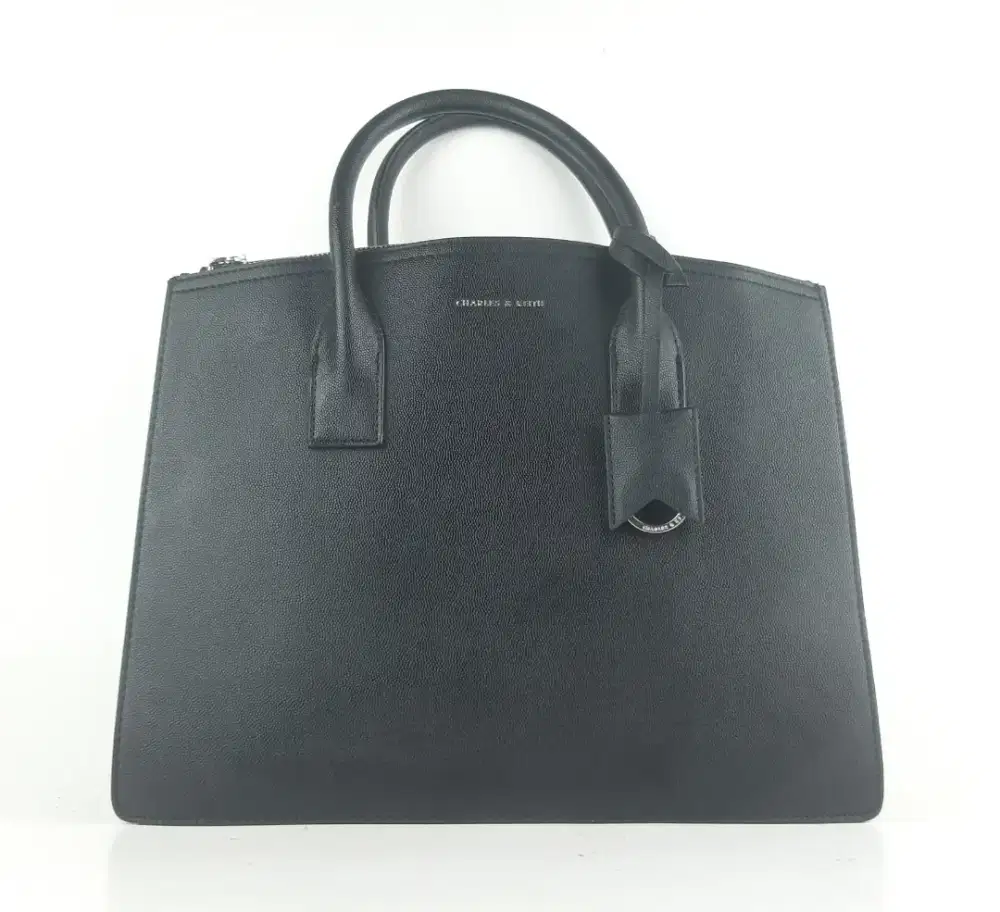 CHARLES & KEITH ORIGINAL