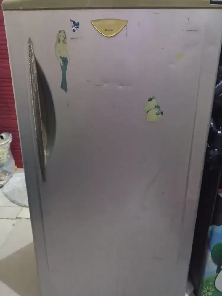 Kulkas 1 pintu sanyo