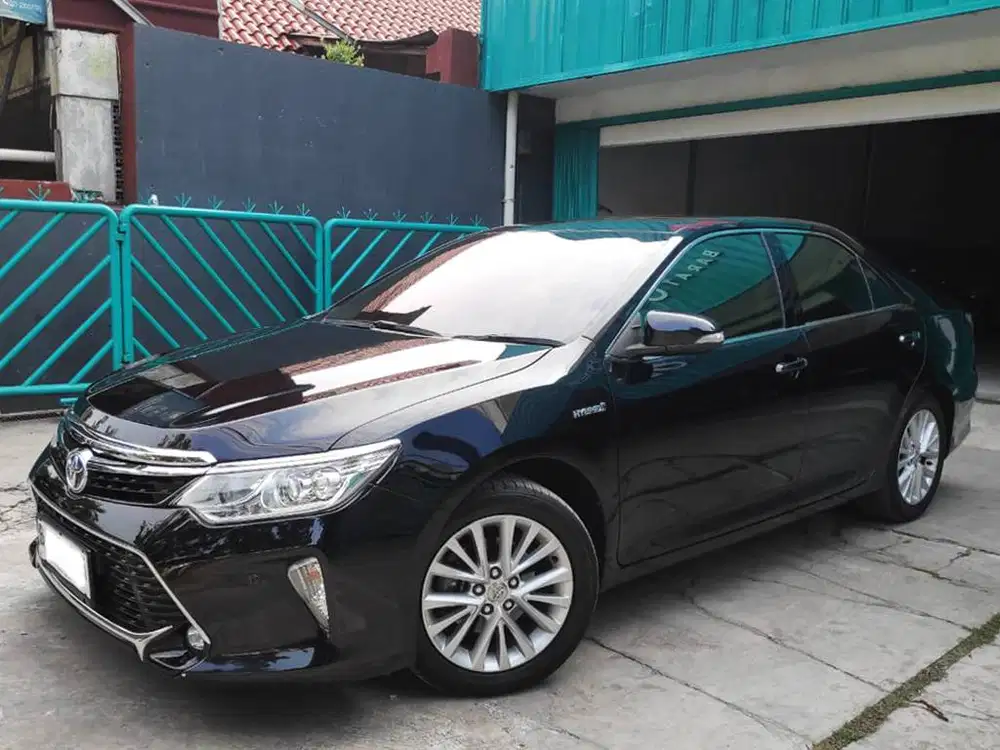 2018 Toyota Camry Hybrid Rawatan ATPM Pjk 8/26 Mulus Siap Pakai KREDIT