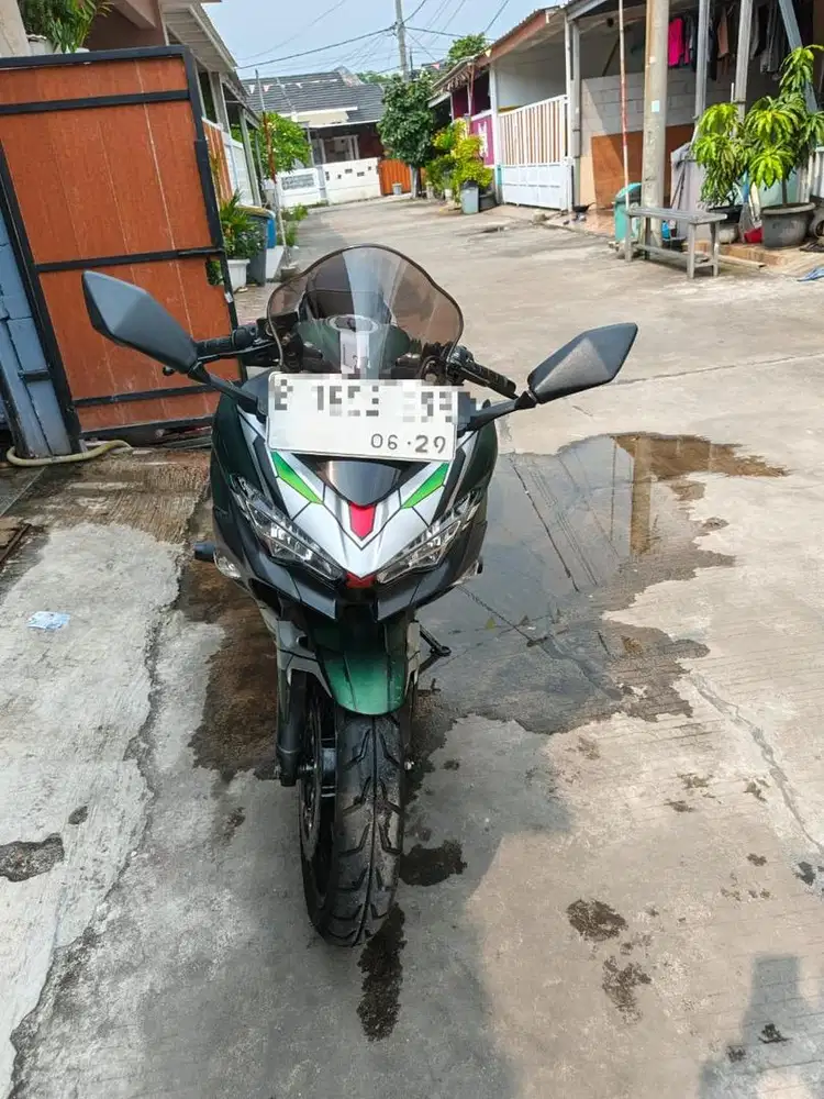 New Ninja 250 FI SE KRT